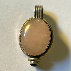 Vintage 925 Sterling Silver oversized Rose quartz and onyx Pendant, artesian